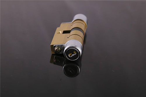 万山24小时上门开锁公司